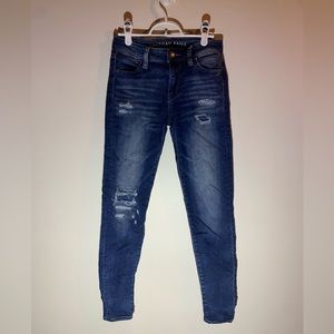 Women’s American eagle jeans